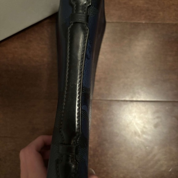 Louis Vuitton Limited edition rare handbag (wallet) perfect condition - Picture 7 of 10